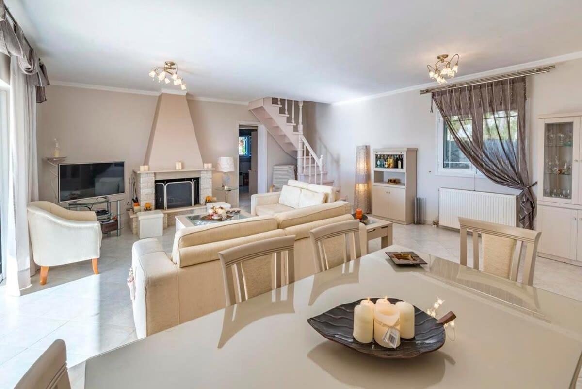 Paxoi Serene Oasis - Mylos Mediterranean Charm Arvanitakeika エクステリア 写真