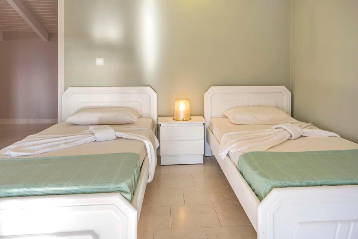 Paxoi Serene Oasis - Mylos Mediterranean Charm Arvanitakeika エクステリア 写真