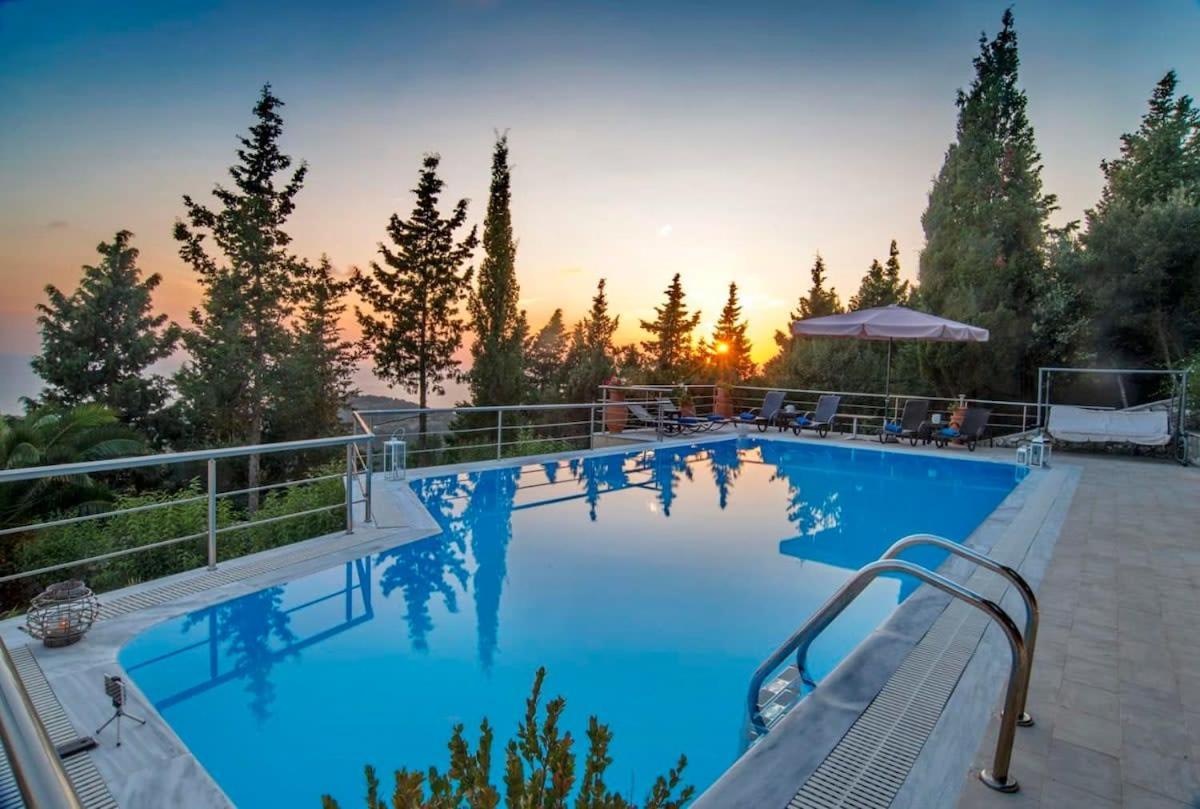 Paxoi Serene Oasis - Mylos Mediterranean Charm Arvanitakeika エクステリア 写真