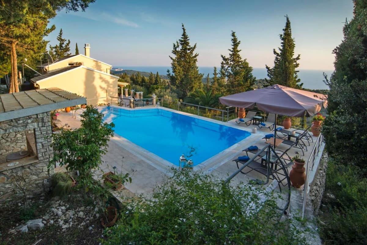 Paxoi Serene Oasis - Mylos Mediterranean Charm Arvanitakeika エクステリア 写真