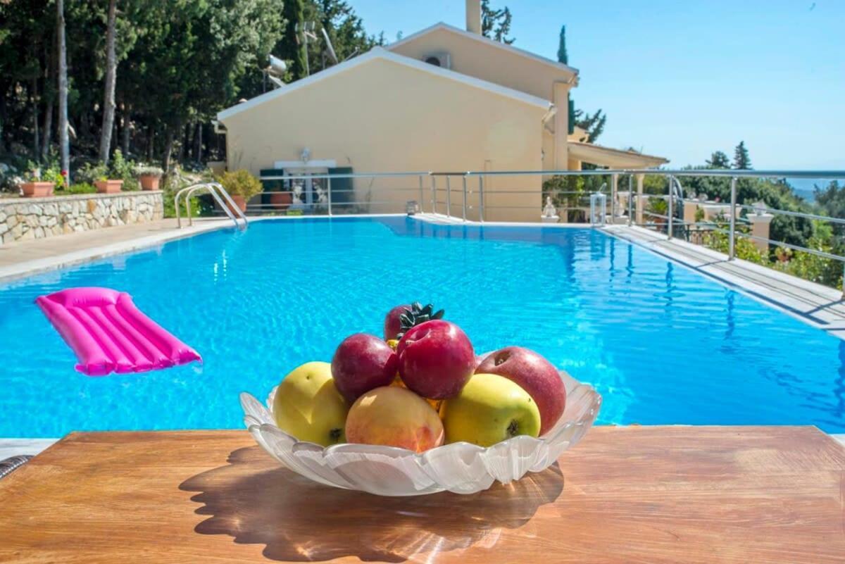 Paxoi Serene Oasis - Mylos Mediterranean Charm Arvanitakeika エクステリア 写真